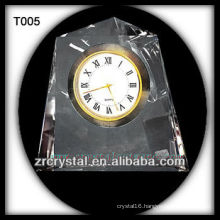Wonderful K9 Crystal Clock T005